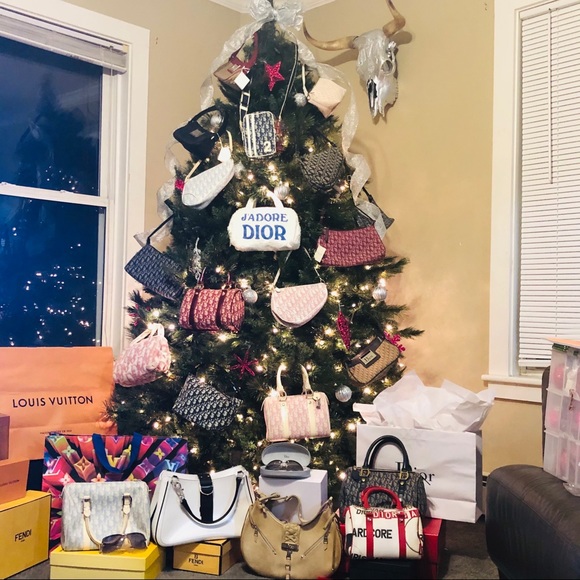 A VERY DIOR VINTAGE CHRISTMAS🎁 @ The LuxRewind🎄 - Picture 1 of 16